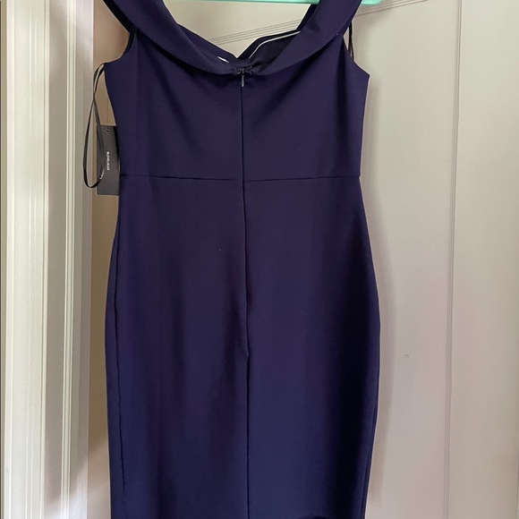 Lulus NAVY off the shoulder bodycon dress NEW - Picture 2 of 5
